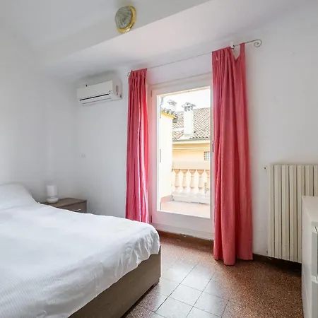 Vista Sulle Torri Di By Wonderful Italy * Bologne