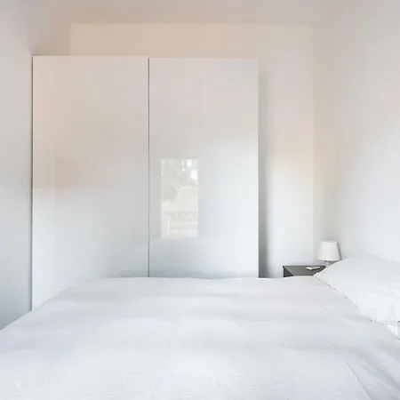 Vista Sulle Torri Di By Wonderful Italy