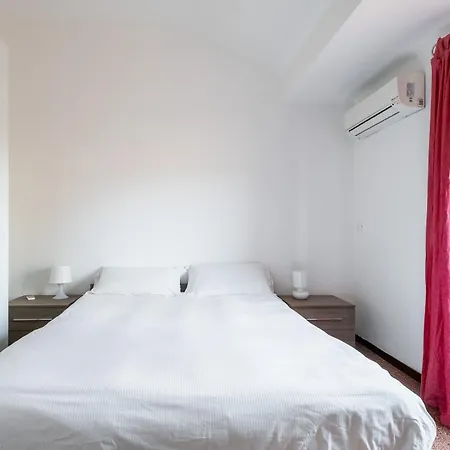 Vista Sulle Torri Di By Wonderful Italy Bologne